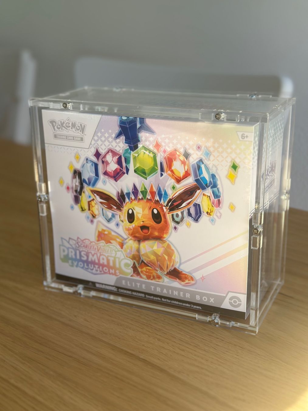 Pokémon Sammelbilder & Trading cards: Pokémon Prismatic Evolutions ETB FACTORY SEALED – Neu und originalverpackt aus Affoltern am Albis von ane_5827