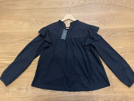 NEU! Schwarze bluse von Vero Moda, Gr. M