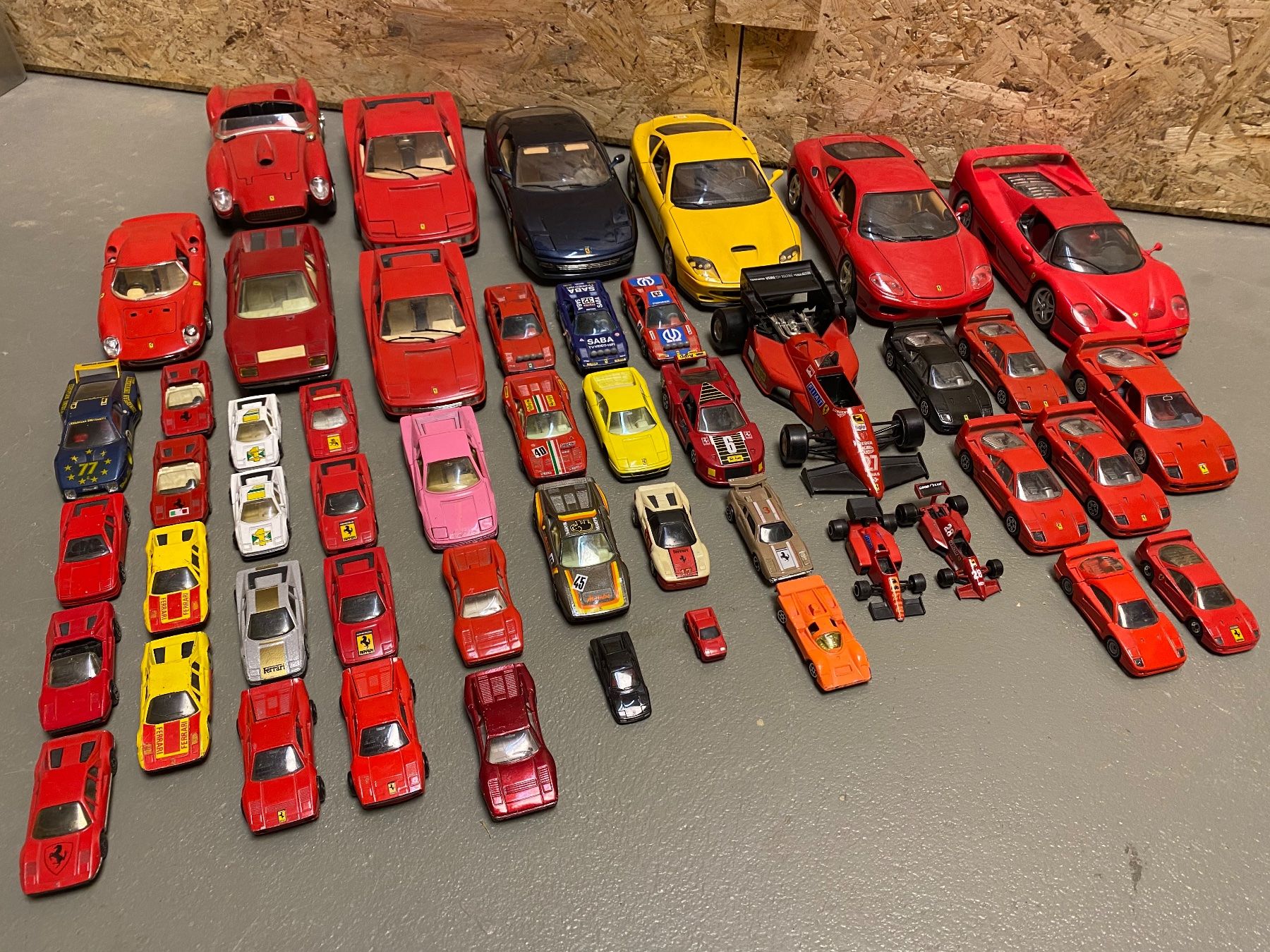 Ferrari Modellini d'auto: Ferrari Sammlung – Usato da Hauenstein venduto da Adamantium