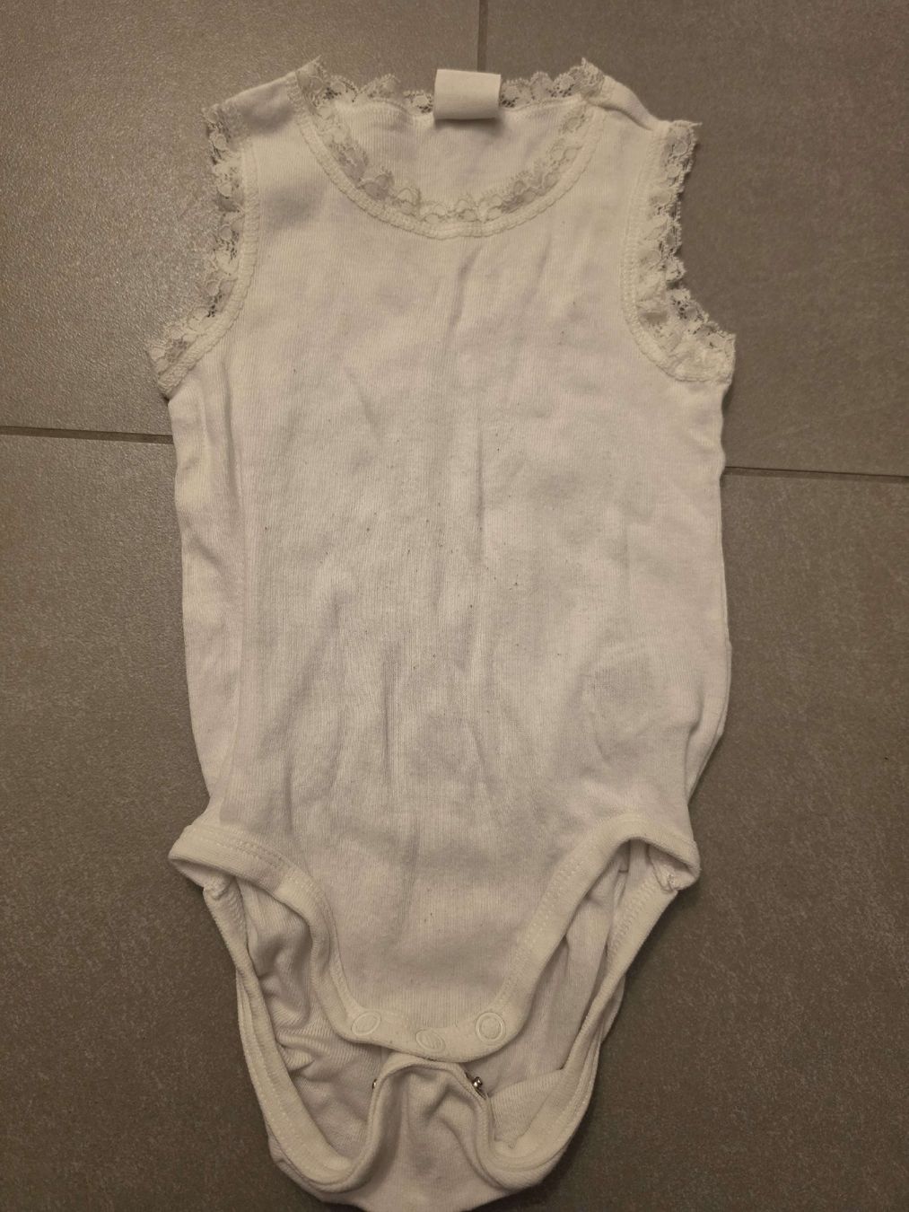 Hemden, Tops & T-Shirts: 68 Baby Body  – Gebraucht aus Fislisbach von Andreafa