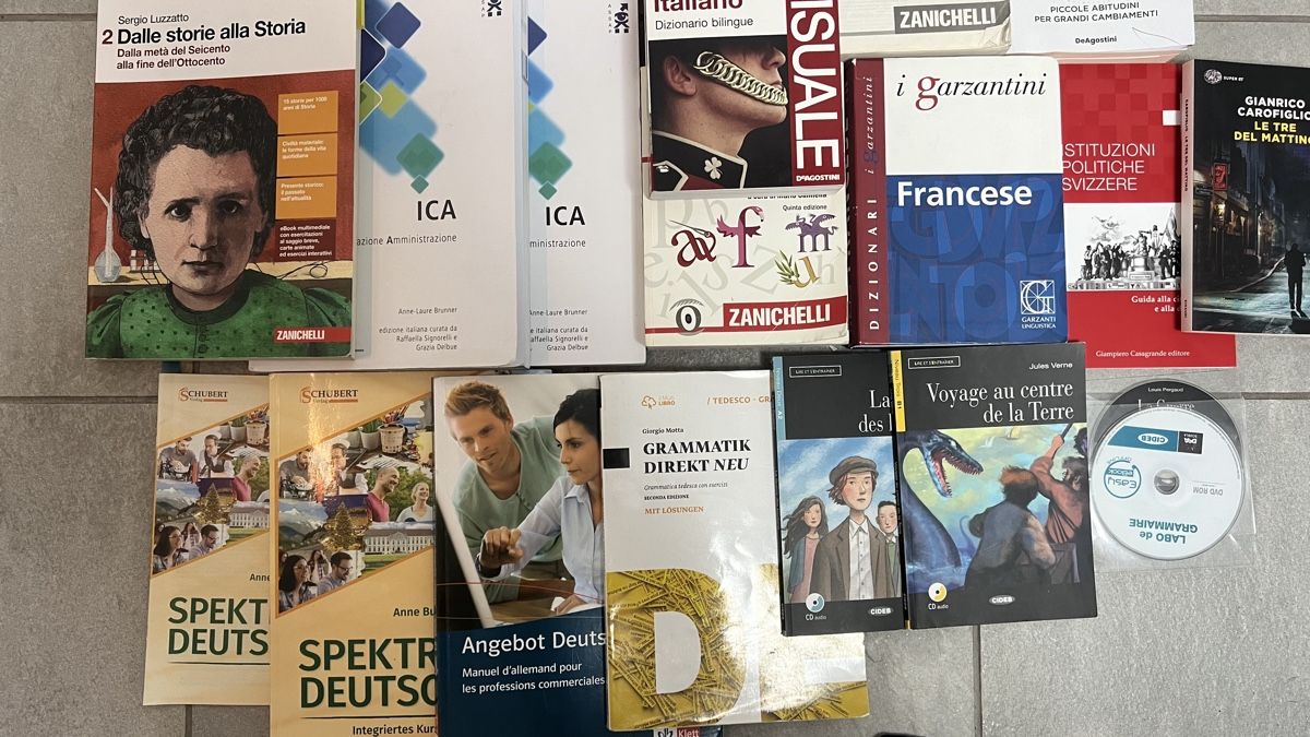 Libri: diversi libri liceo/scc – Usato da Pregassona venduto da beatricee0 1