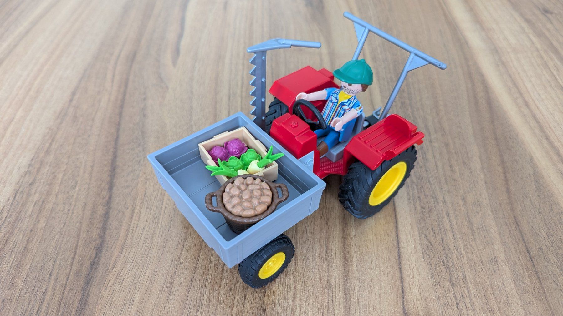Playmobil Giocattoli: Playmobil 70495 - Gemüsebauer mit Erntetraktor – Usato da Oberwil-Lieli venduto da meipa3000
