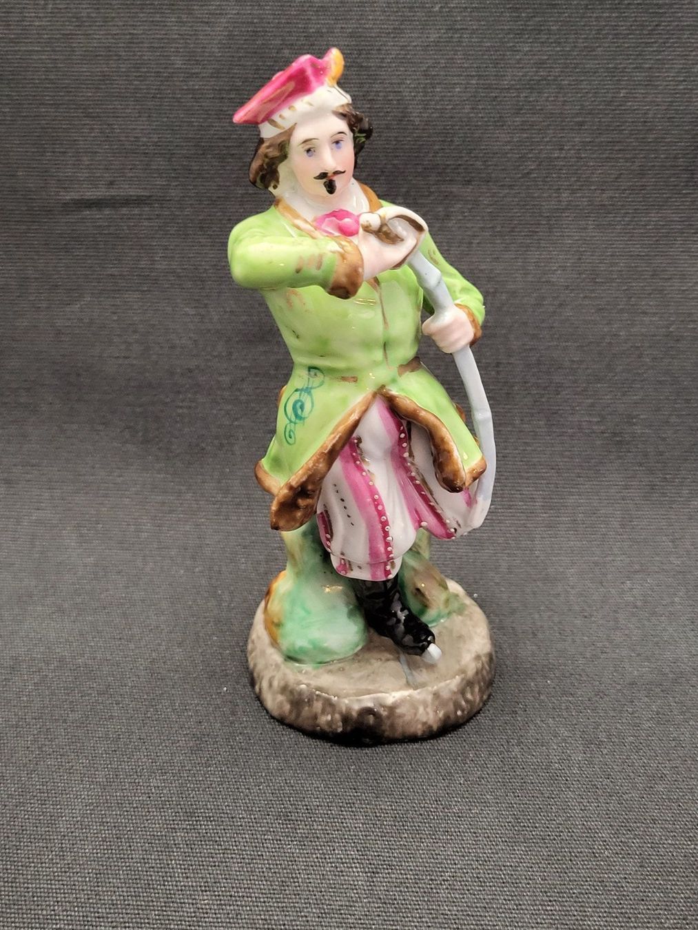 Statuette: Handbemalte Prozellan-Figur gemarkt – Usato da Basel venduto da spinne02 1