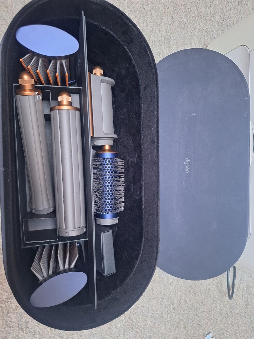 Dyson Asciugacapelli: Dyson Airwrap Coiffure styler accessoire set boîte – Usato da Tannay venduto da v1n1p00h 3