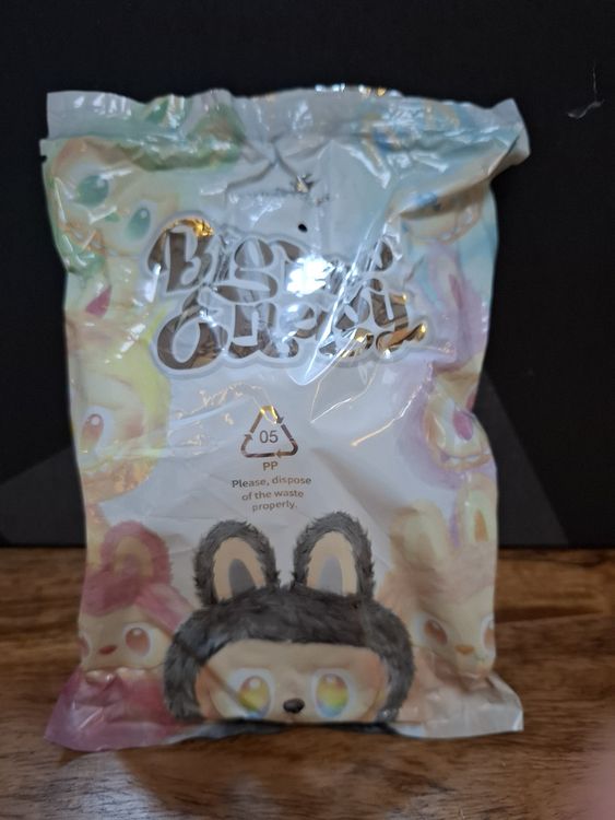 Biginto Energy Labubu Überraschungspacket (Neu und originalverpackt) in ...