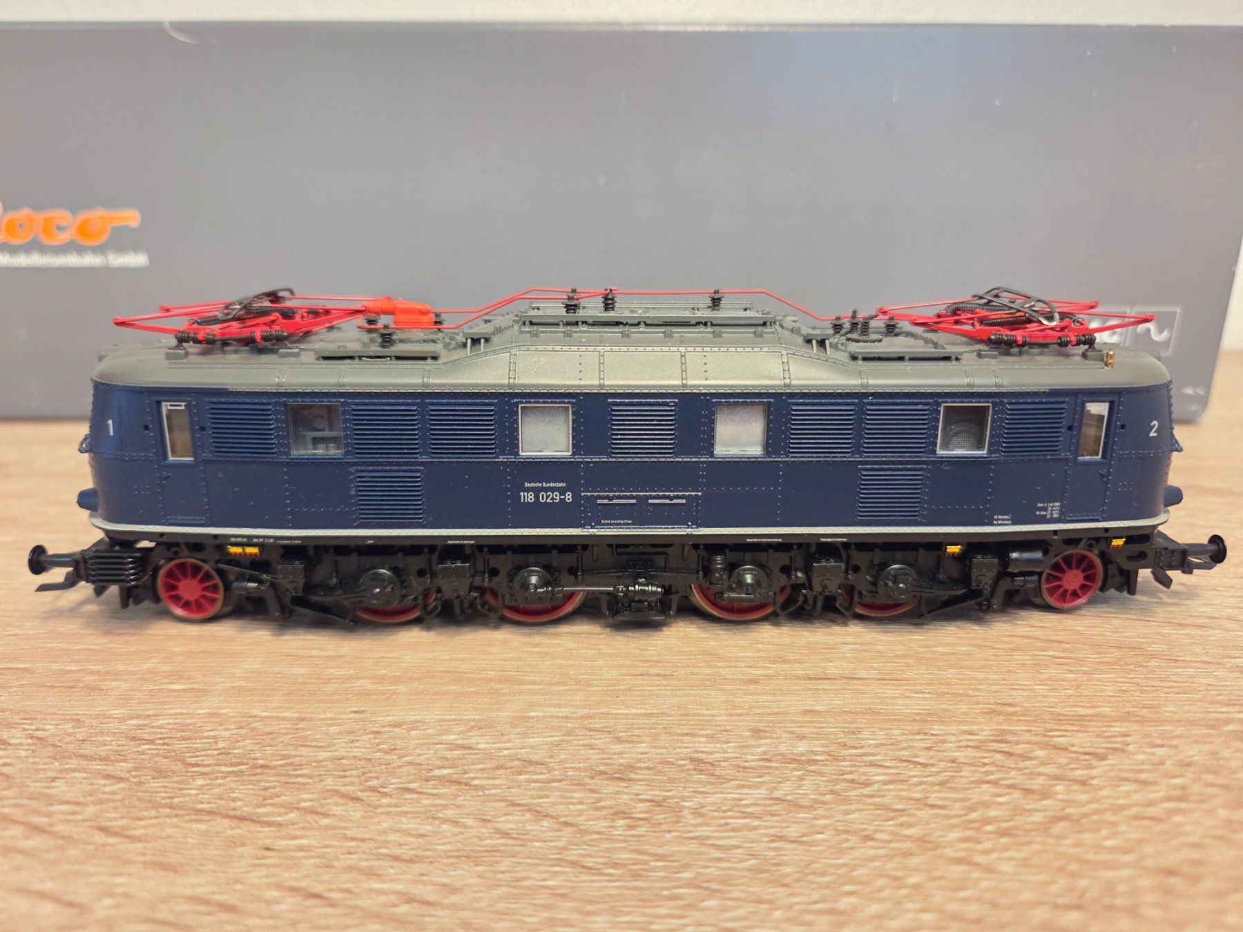 Roco Modellini di ferrovie: Roco 68631 E-Lok BR 118 DB Digital H0 – Nuovo e nell'imballaggio originale da St-Aubin-Sauges venduto da Lo_Go