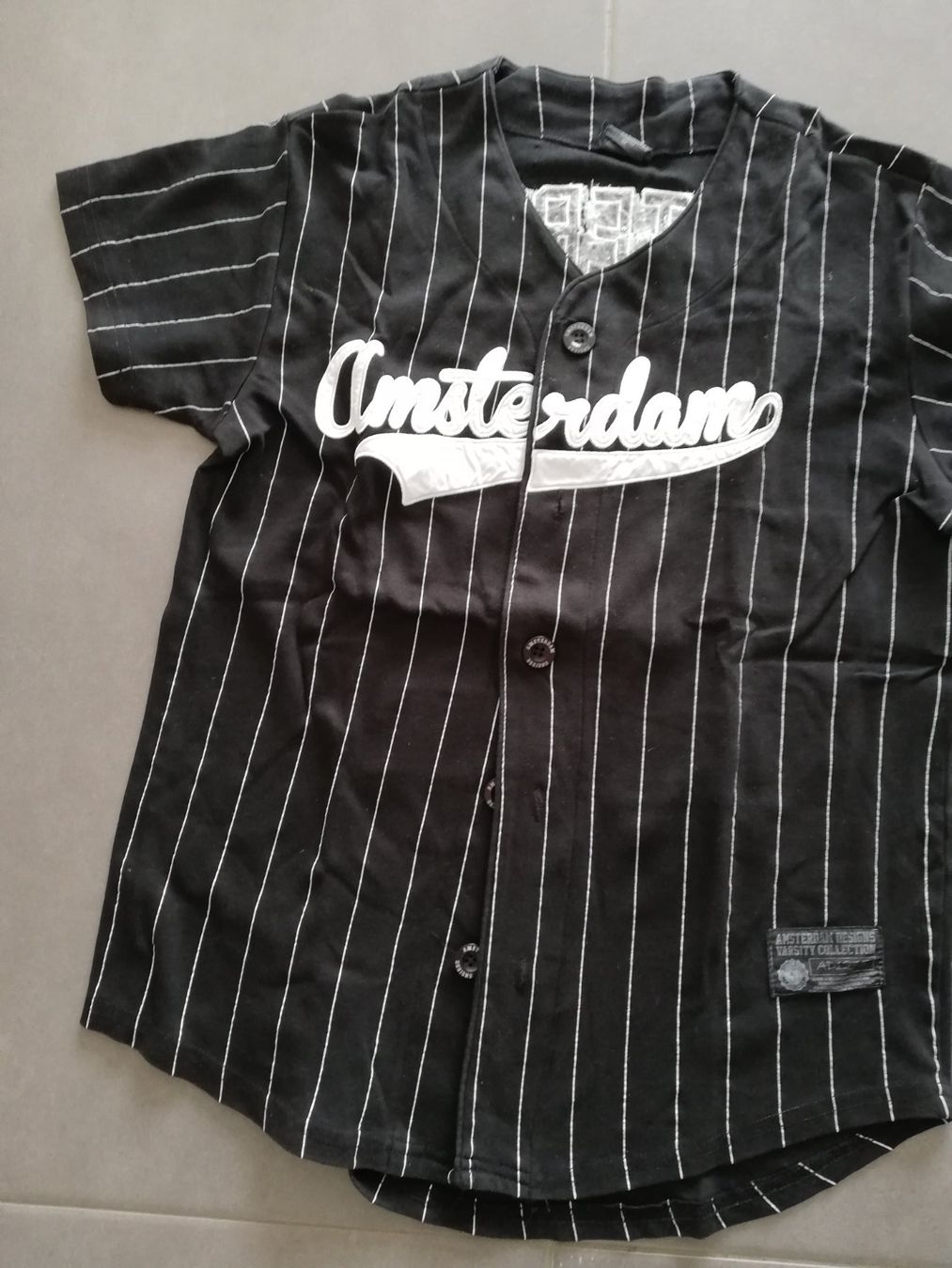 T-shirt: Shirt AMSTERDAM – Usato da Untersiggenthal venduto da Marlen59 1