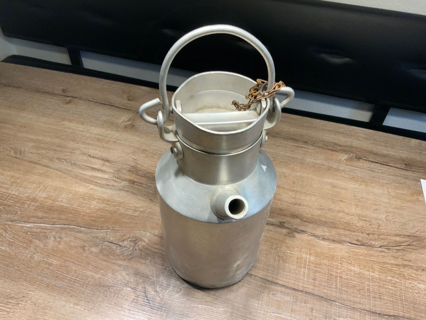 Agricoltura: Alte  Milchkanne aus Aluminium – Usato da Willisau venduto da Minali 3