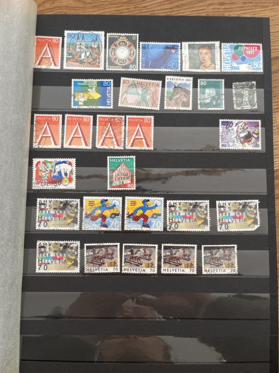 Tous les timbres: Briefmarken Album, div. Länder – D'occasion à Sursee par abcdxyz 2