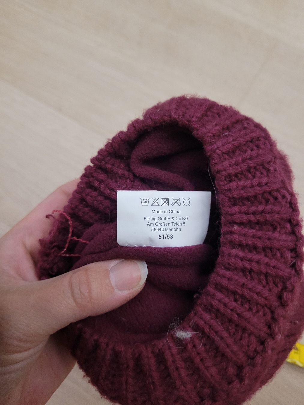 Altro abbigliamento per bambina: Kappe 51/53 – Usato da Lupsingen venduto da sta_wgg5 4