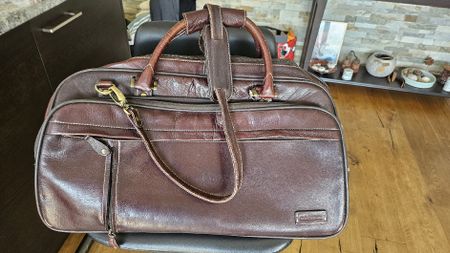 Lederreisetasche aus Kolumbien, ca. 38L