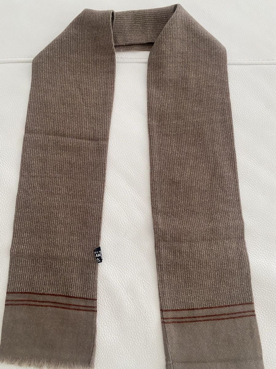 Foulard & Sciarpe: Wolle Schal 🌸 – Usato da Opfikon venduto da Luis144 6