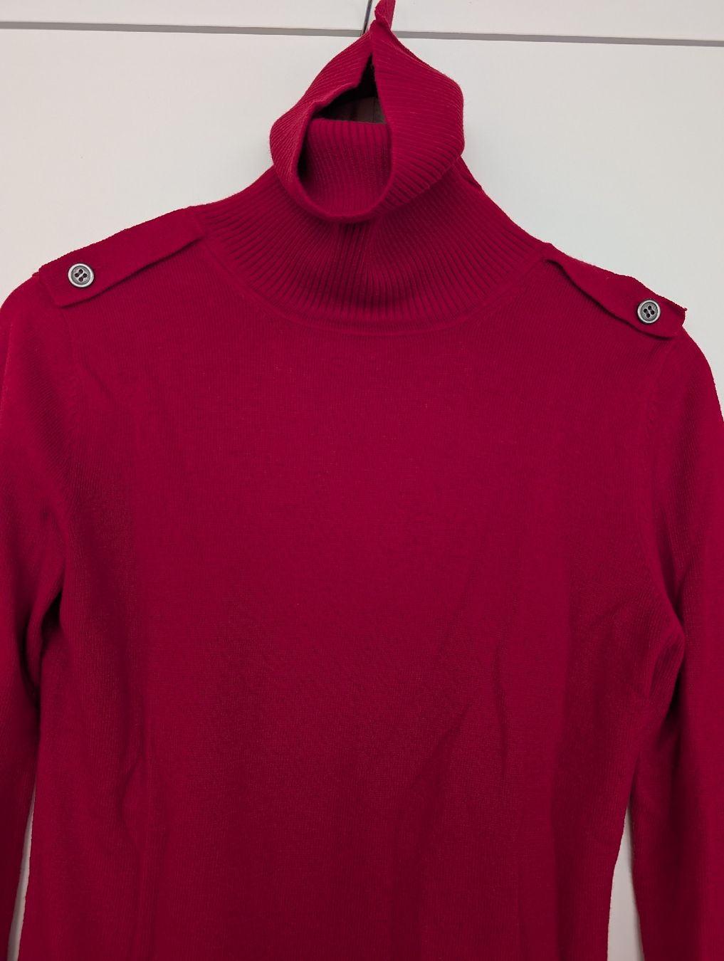Mango Maglioni & Felpe: Mango Rollkragenpullover, Rot, Grösse M (mit L angeschrieben – Usato da Basel venduto da an_v7yj 1