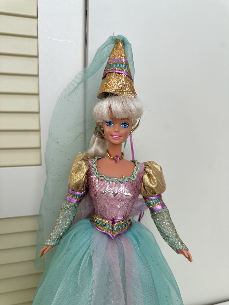 Bambole: Barbie as Rapunzel Puppe – Usato da Zürich venduto da Kat_5557 1