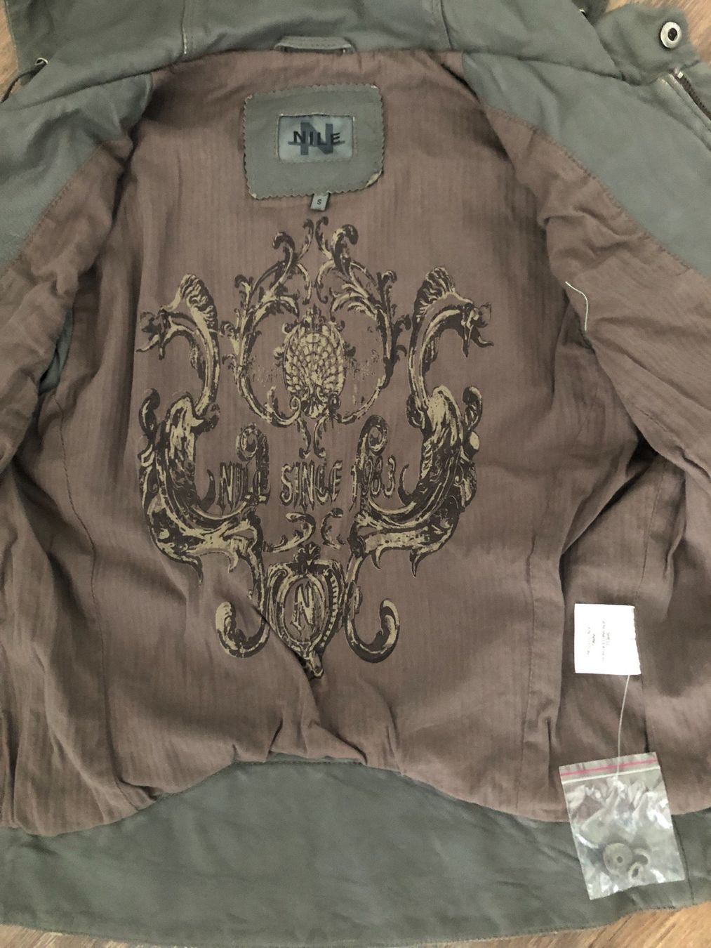 Gilet & Giacche senza maniche: Nile Ledergilet – Nuovo (secondo la descrizione) da Emmen venduto da ama_8wmn 7