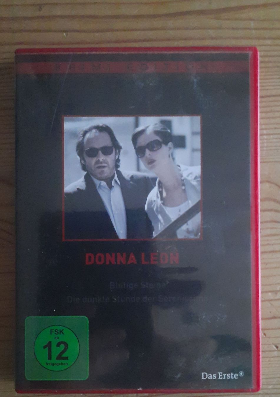 Tutti i DVDs: Donna Leon "Stille Wasser" DVD  – Usato da Konolfingen venduto da the_5fqm