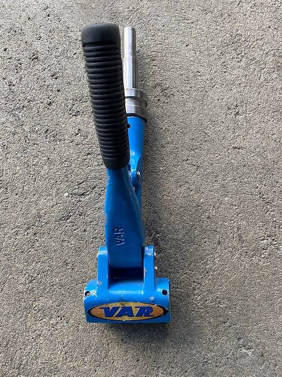 Cavalletti per biciclette: Velo Reparaturständer VAR – Usato da Eiken venduto da Xar58 1