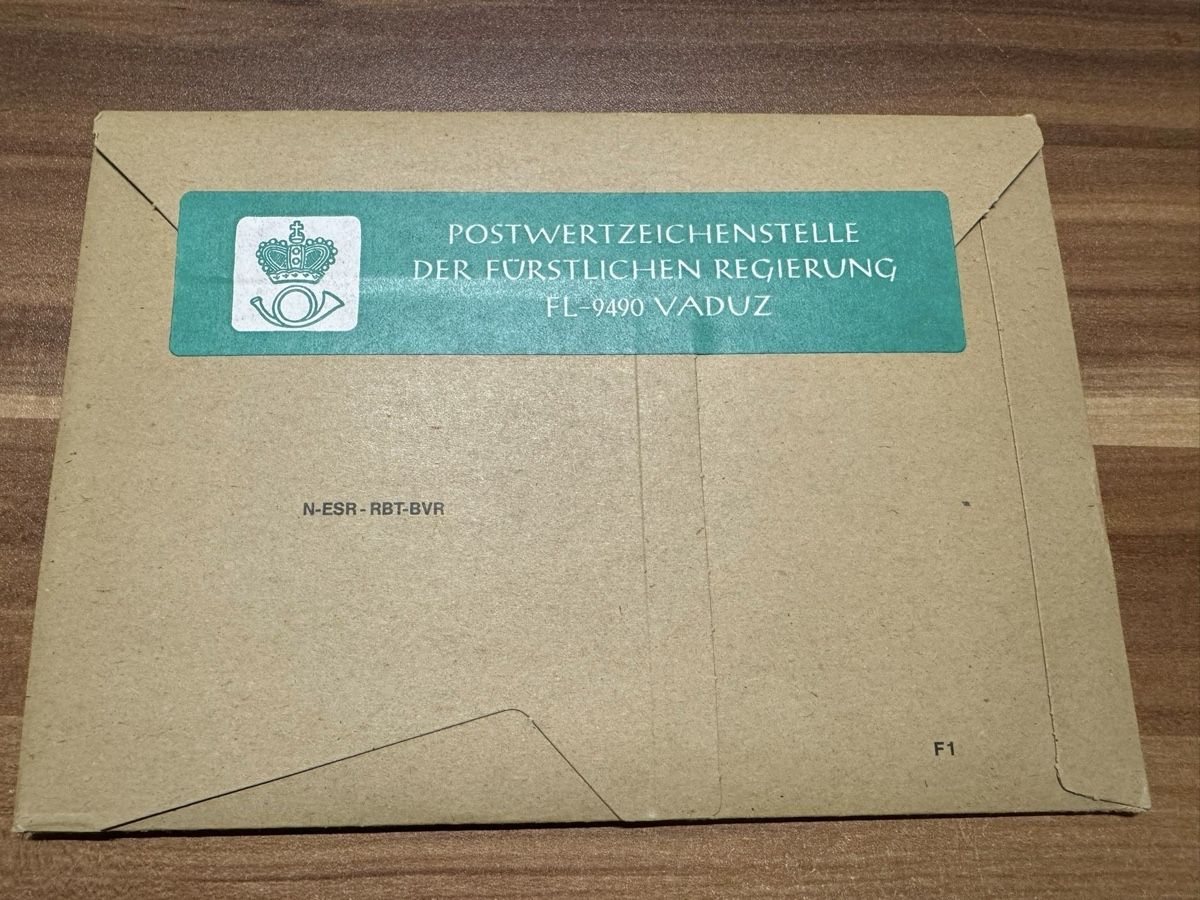 Tutti i francobolli: Ungeöffnetes Set lichtenstein 1984 – Nuovo e nell'imballaggio originale da Bütschwil venduto da sof_p98b 1