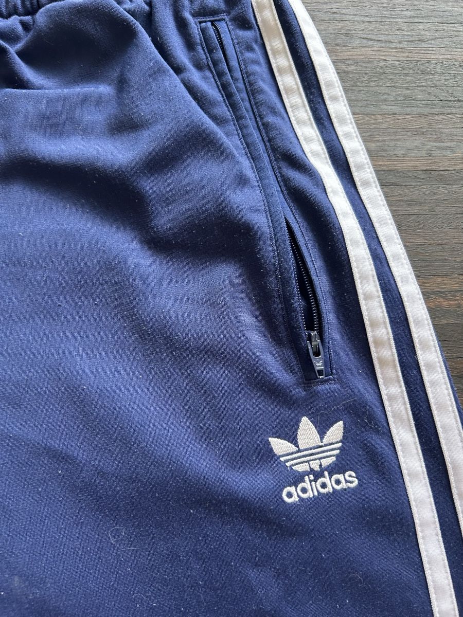 Adidas Hosen: Adidas Trainerhose – Gebraucht aus Basel von lenarrari 1