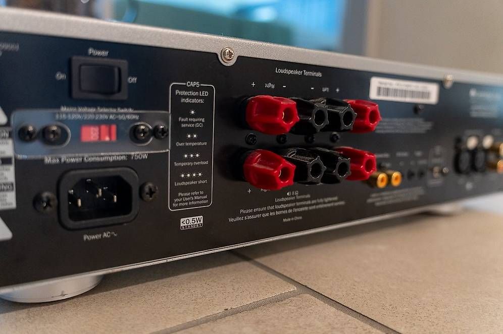 Cambridge Audio Amplificatori: Ampli de puissance Cambridge Azur 651W – Usato da Ferreyres venduto da Geek_Inside 4