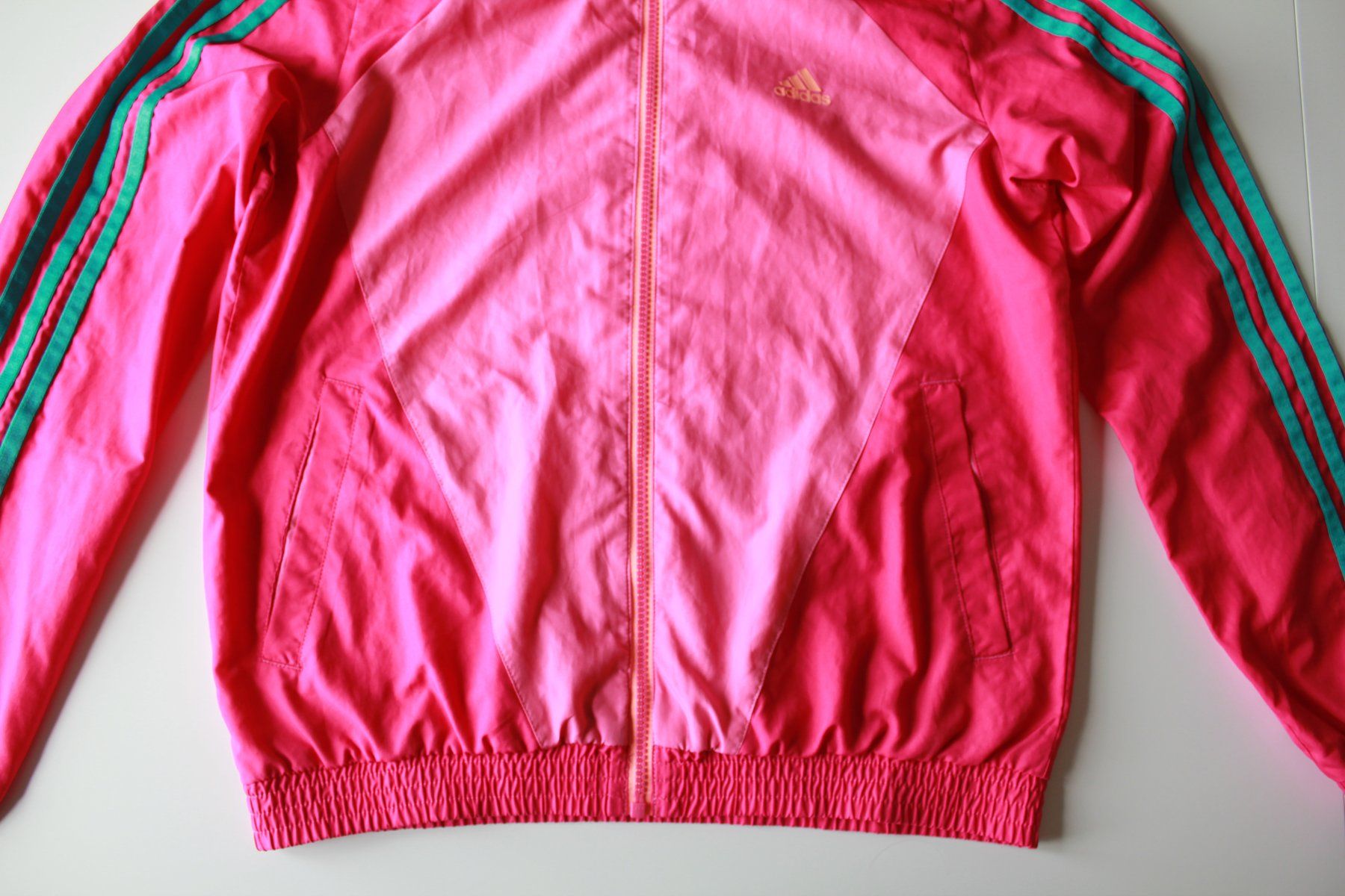Adidas Giacche & Cappotti: Veste Adidas rose t.164 – Usato da Peseux venduto da Gilloss 2
