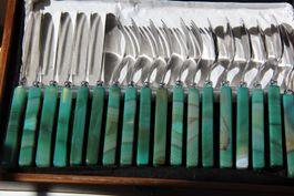 Vintage Tramontina Brazil Green Agate Cutlery Set – 18 Piece