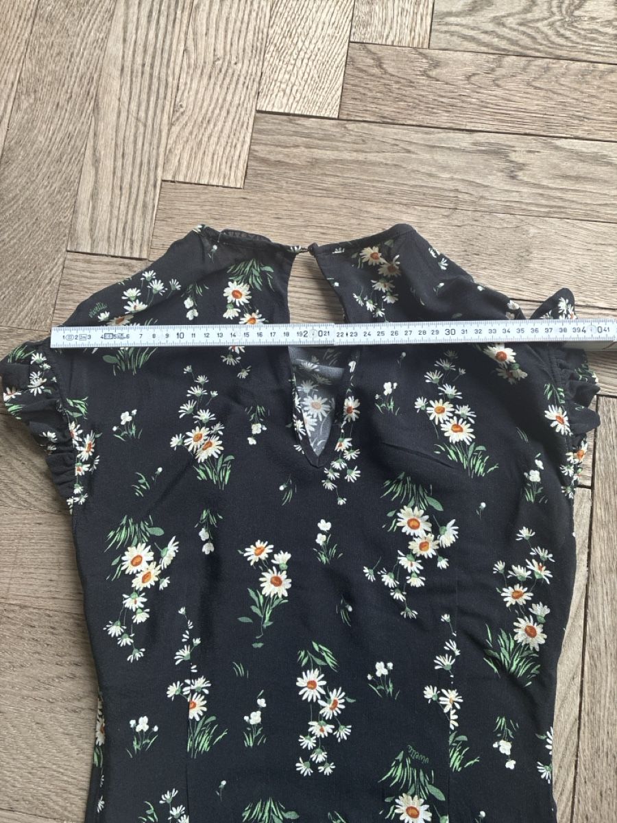 Kleider: Vivietta Kleid Grösse 32 – Gebraucht aus Zürich von Dsire 4