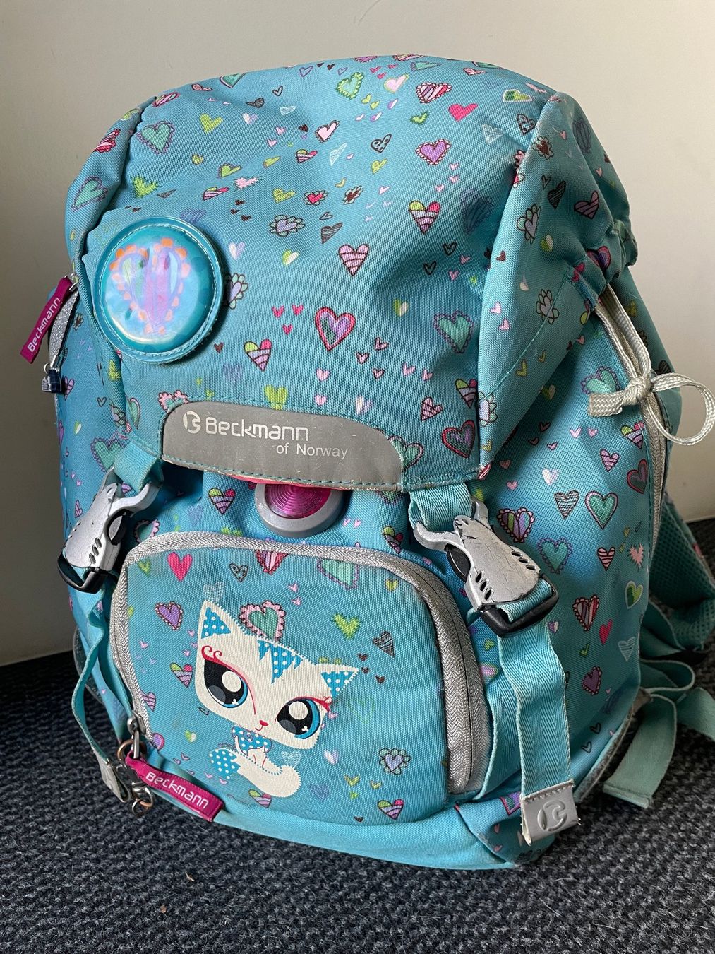 Borse & Zaini: Beckmann Schulrucksack Classic mit Regenschutz – Usato da Fribourg venduto da Arastit