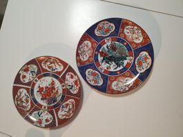 Coppia piatti giapponesi Imari, blu rosso oro, decorativi