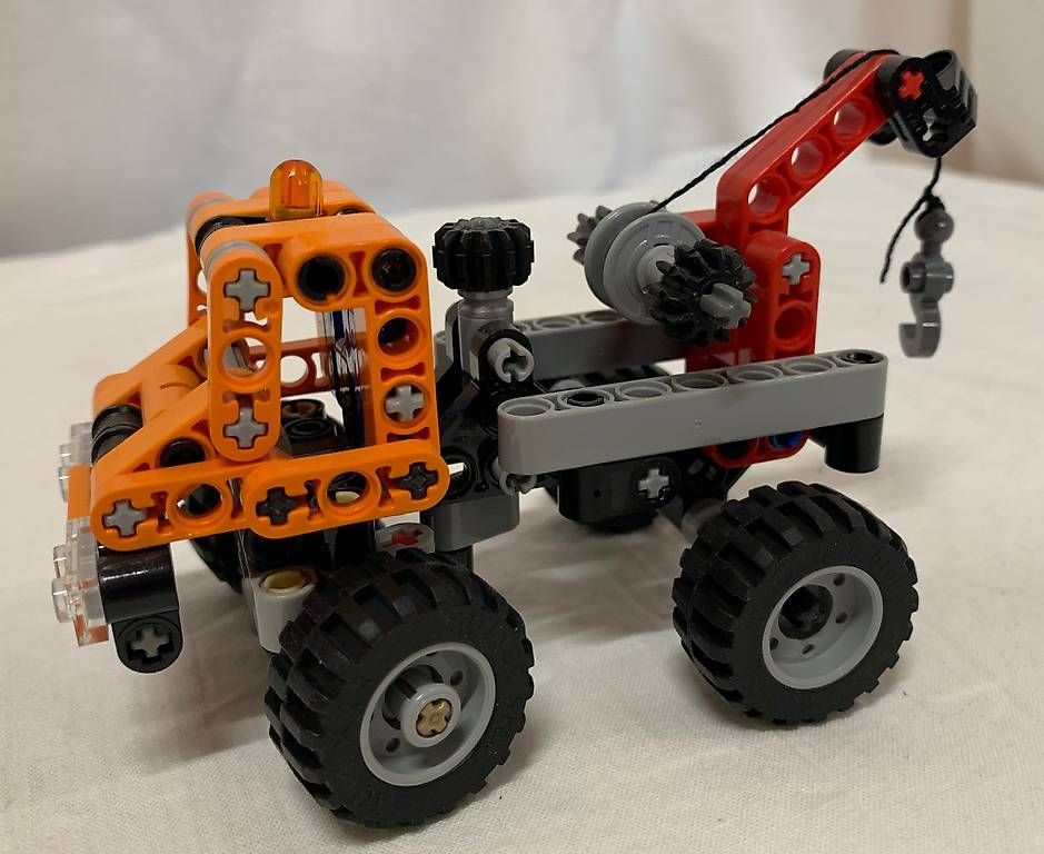Lego Kit di costruzioni: Lego Technic Mini-Abschlepptruck – Usato da Meikirch venduto da meineangebote 1
