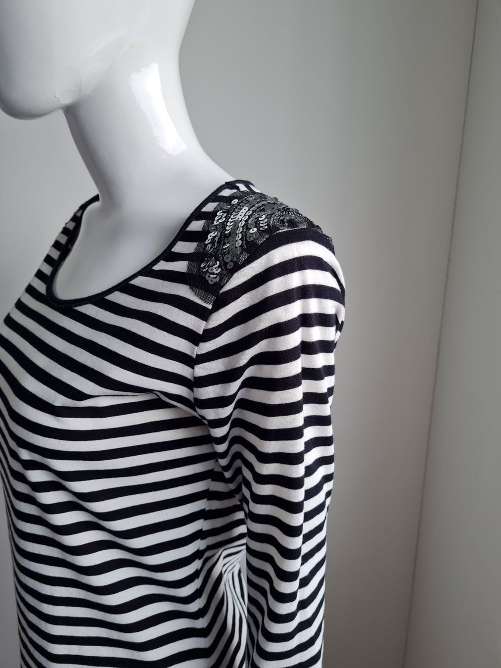 T-shirt: Shirt – Usato da Schaffhausen venduto da Catboot01 2