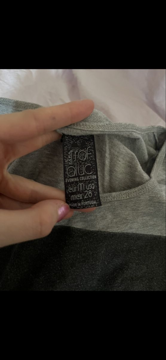 H&M Vestiti: Kleid langarm grau Grösse M mit Print – Nuovo (secondo la descrizione) da Vaduz venduto da besties 2