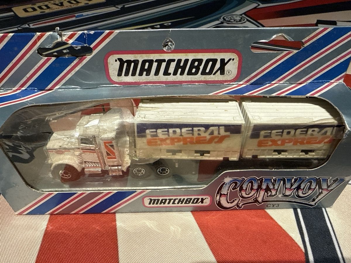 Matchbox Modellini d'auto: Matchbox Convoy CY3 Peterbilt Double Container Truck! – Usato da Basel venduto da Zomeg 6