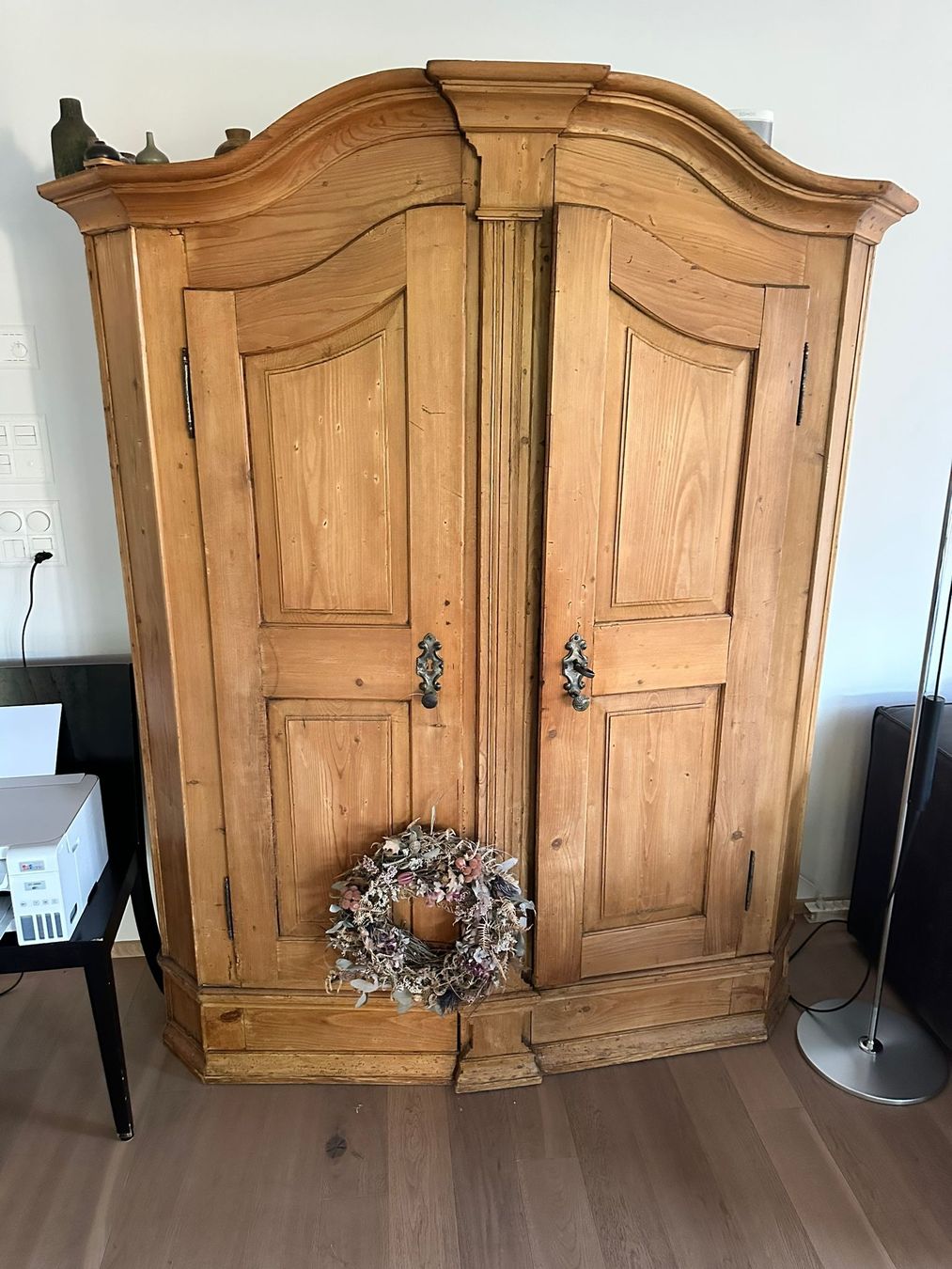 Schränke: Bauernschrank – Gebraucht aus Luzern von luzri