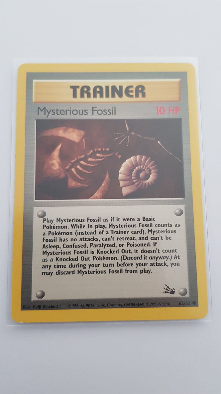 Pokémon Carte collezionabili: Fossil - 62 - Mysterious Fossil – Usato da Neuchâtel venduto da bilao
