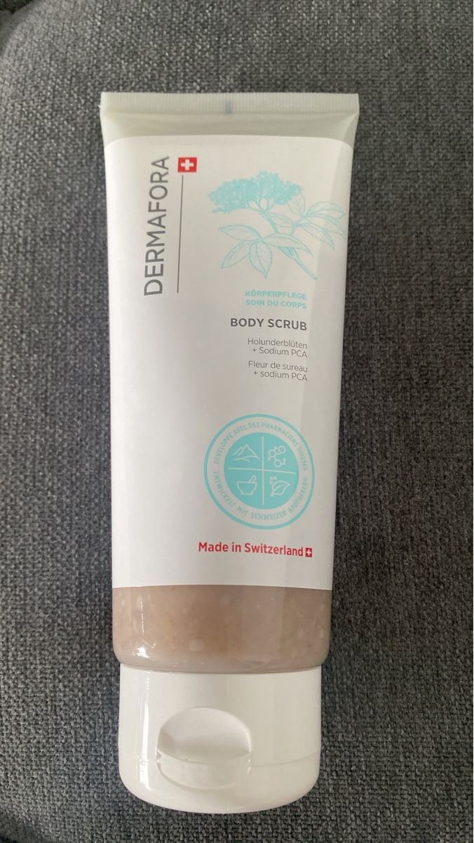 Sonstige Körperpflege: DERMAFORA Body Scrub avec fleur de sureau - Neuf – Neu und originalverpackt aus Chamoson von Pince26