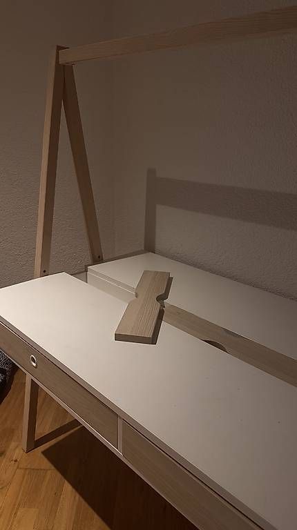 Scrivanie: Schreibtisch  – Usato da Mümliswil venduto da KarolinPony 1