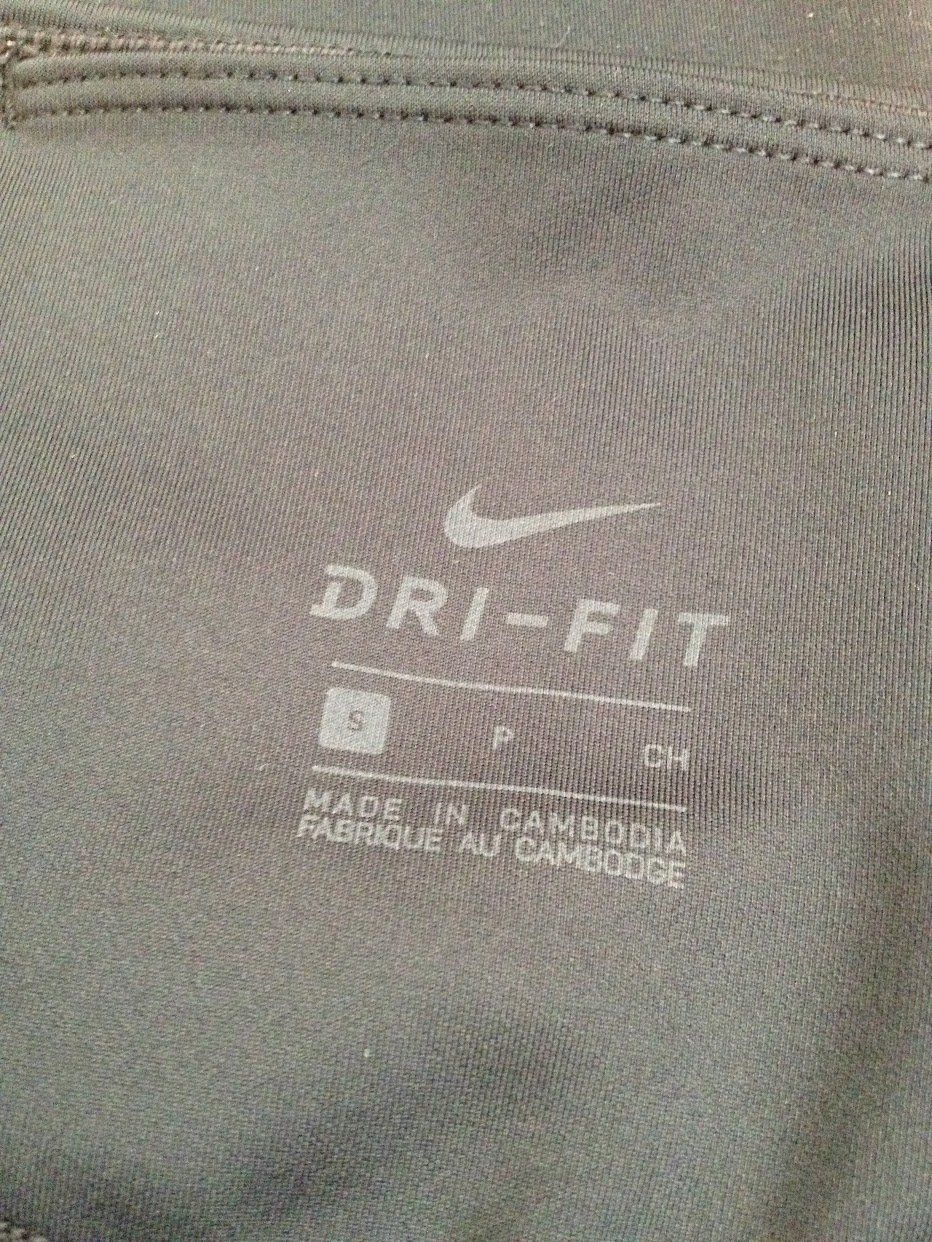 Nike Leggings: Sport Leggins Nike – Usato da Dübendorf venduto da Fip05 3