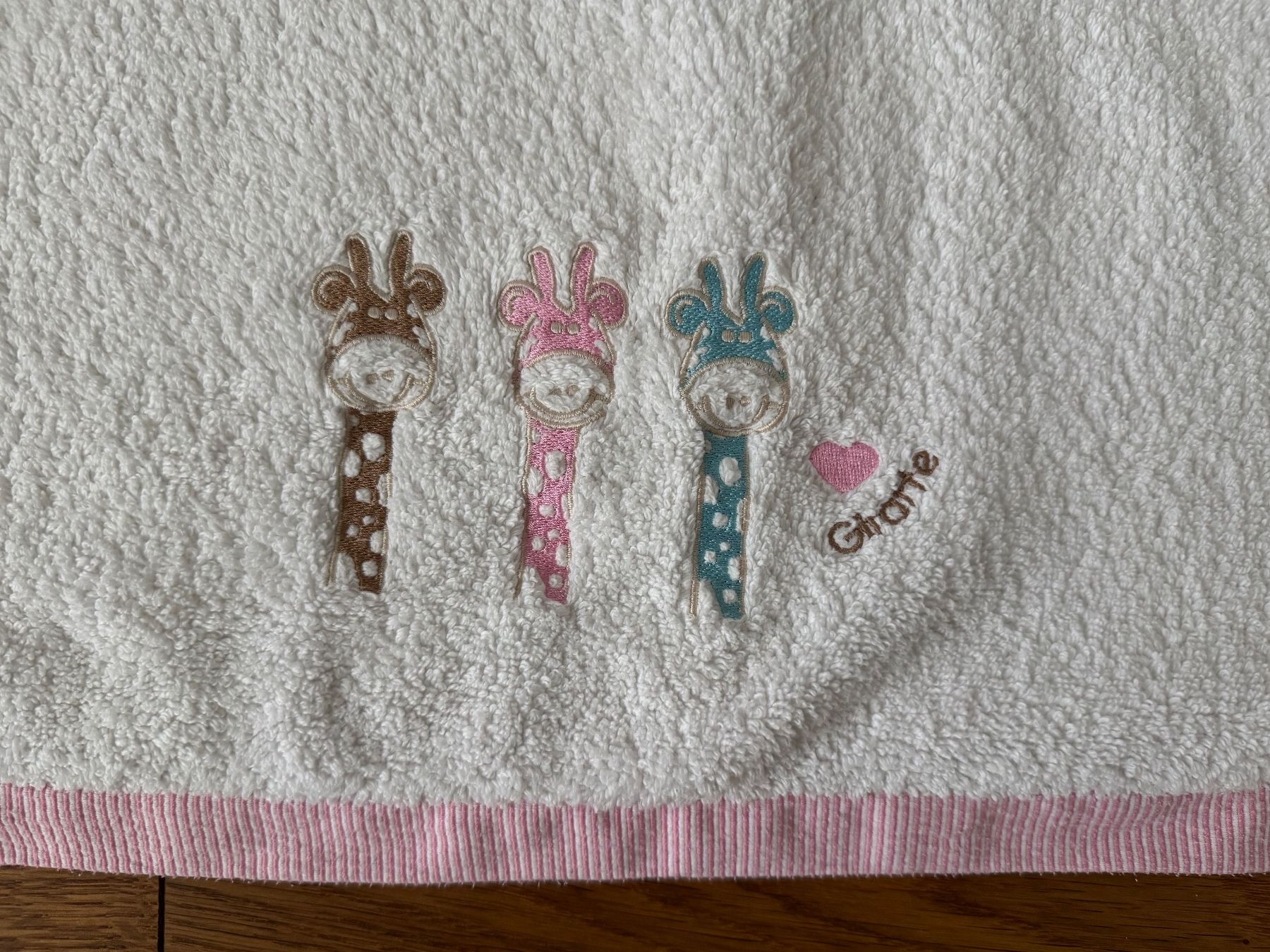 Teli da bagno: 3 serviettes de bain enfant – Usato da Zürich venduto da lcg_898x 3