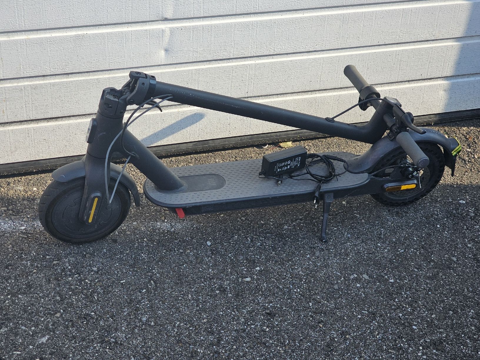 Xiaomi Kickboard: Trottinette électrique xiaomi – D'occasion à Bulle par Bflowx 1