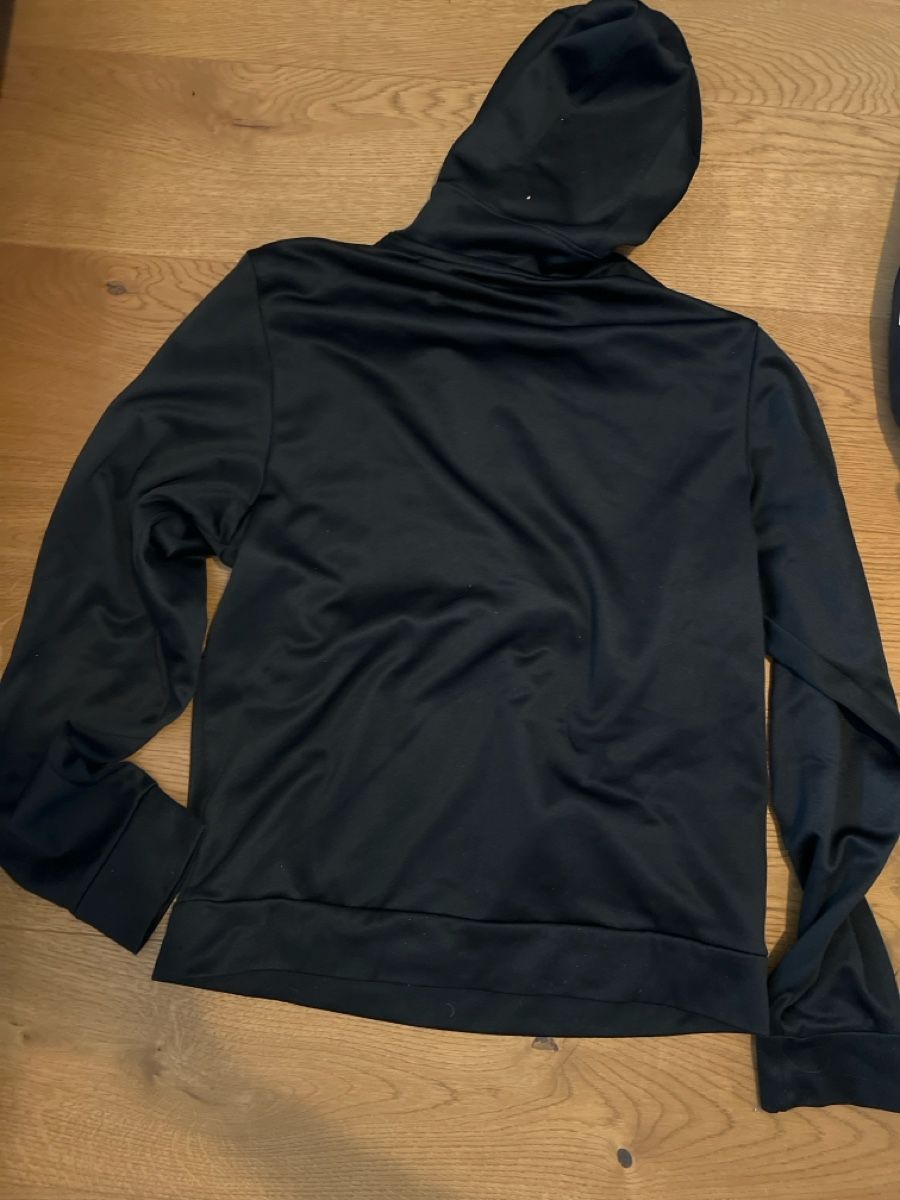Jordan Pulls & Sweat-shirts: Jordan Pullover S – D'occasion à Gossau ZH par van_5kxb 1