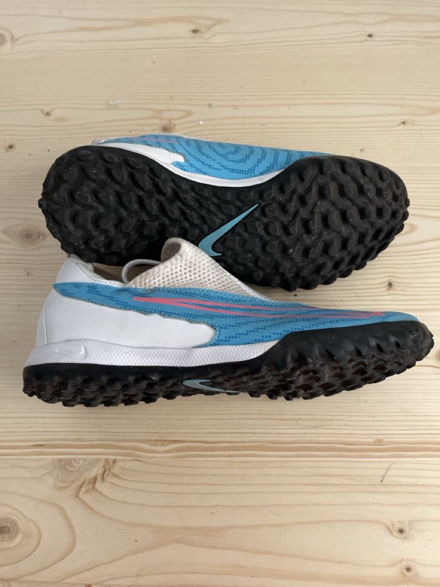 Nike Scarpe da uomo: Nike Phantom SX Grösse 37.5 – Usato da Derendingen venduto da Carbon10 1