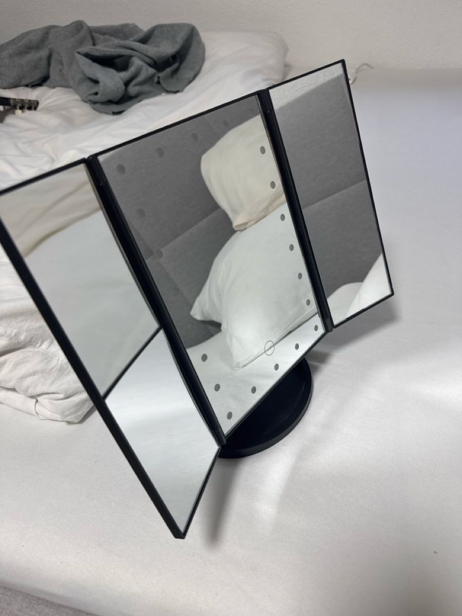 Specchi: LED Schminkspiegel – Usato da Subingen venduto da Fuertuefeli 2
