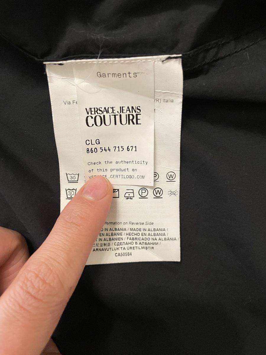 Versace Camicie: Versace Jeans Couture Hemd, Schwarz, – Usato da Niederhasli venduto da cak_g6nb 2