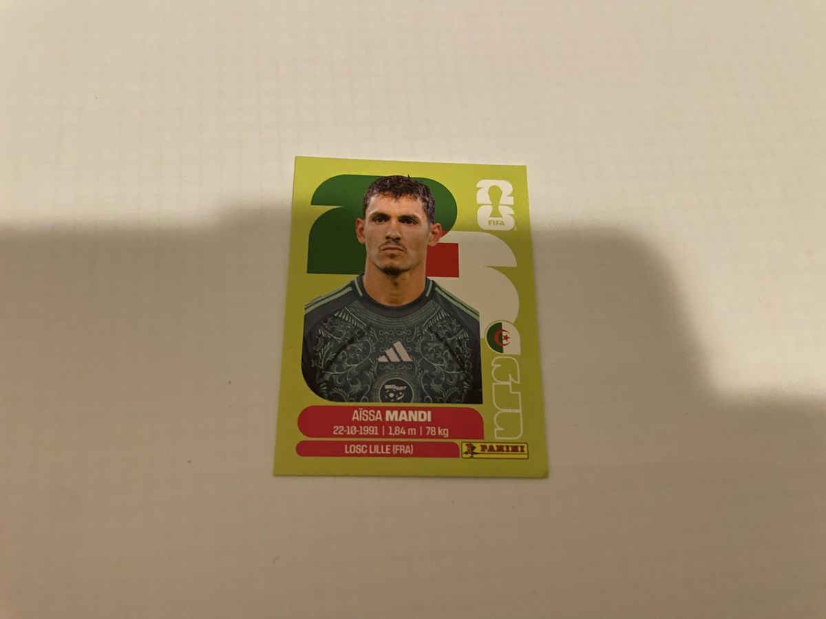 Panini Cartes à collectionner: FIFA WM 2026 Aissa Mandi ALG 7 – Neuf (Voir description) à Winterthur par Cobraforce