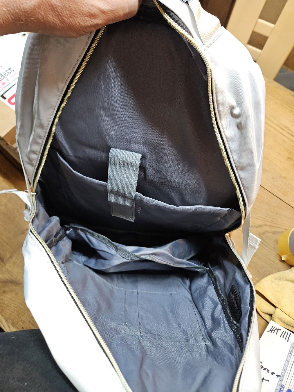 Zaini: Moderner Rucksack für Alltag  Freizeit – Usato da Rorschach venduto da TimelessTrading 5