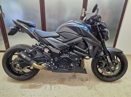 Suzuki GSXS 750