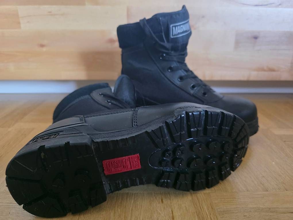 Magnum Damenschuhe: Bottes noires comme neuves Magnum – Neu (gemäss Beschreibung) aus Versoix von Leana8 1