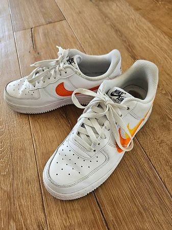 Nike Air Force One, 39