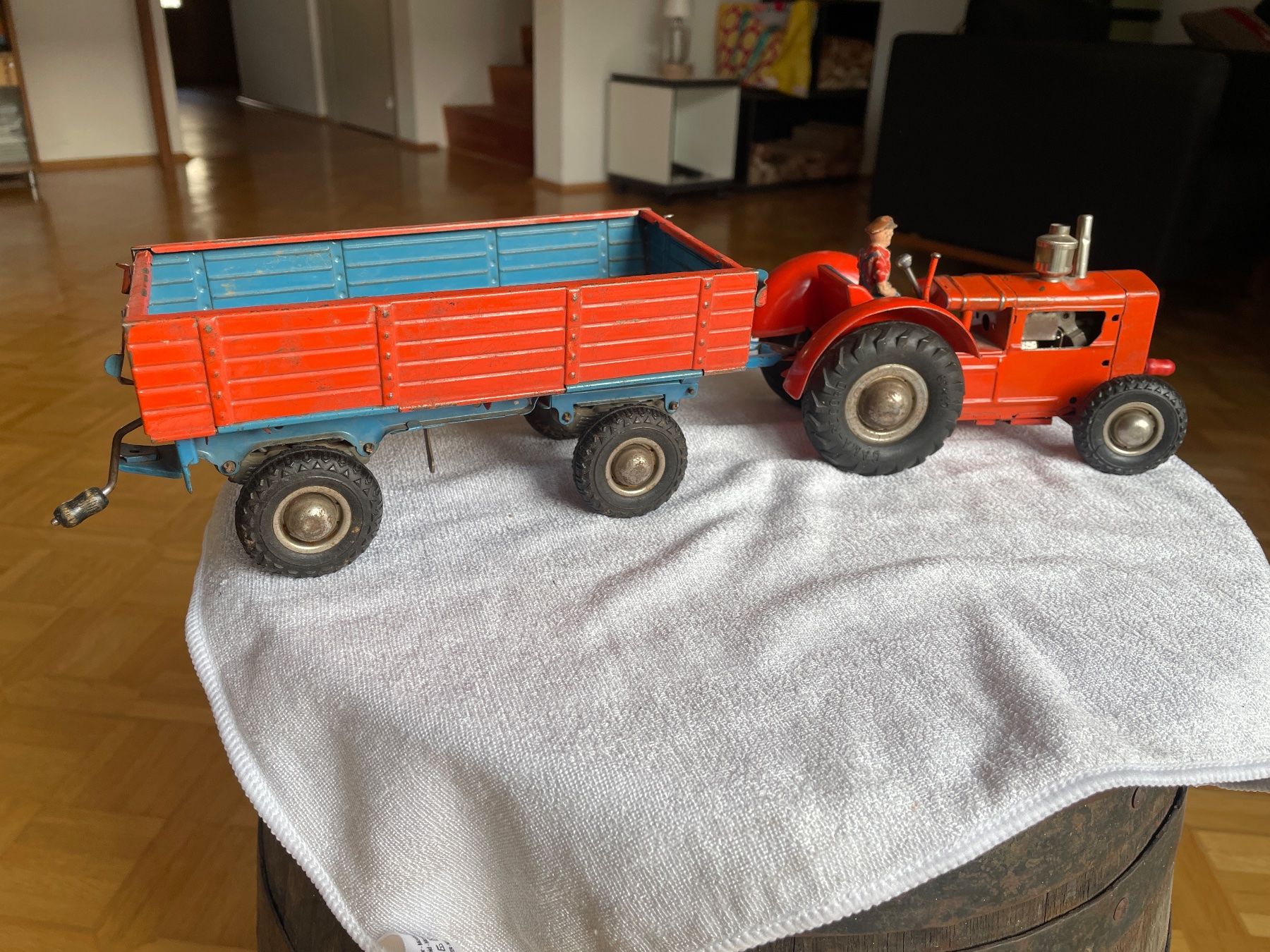 Gama Giocattoli: Gama Funken-Traktor mit Anhänger – Usato da Zell ZH venduto da pascho01 2